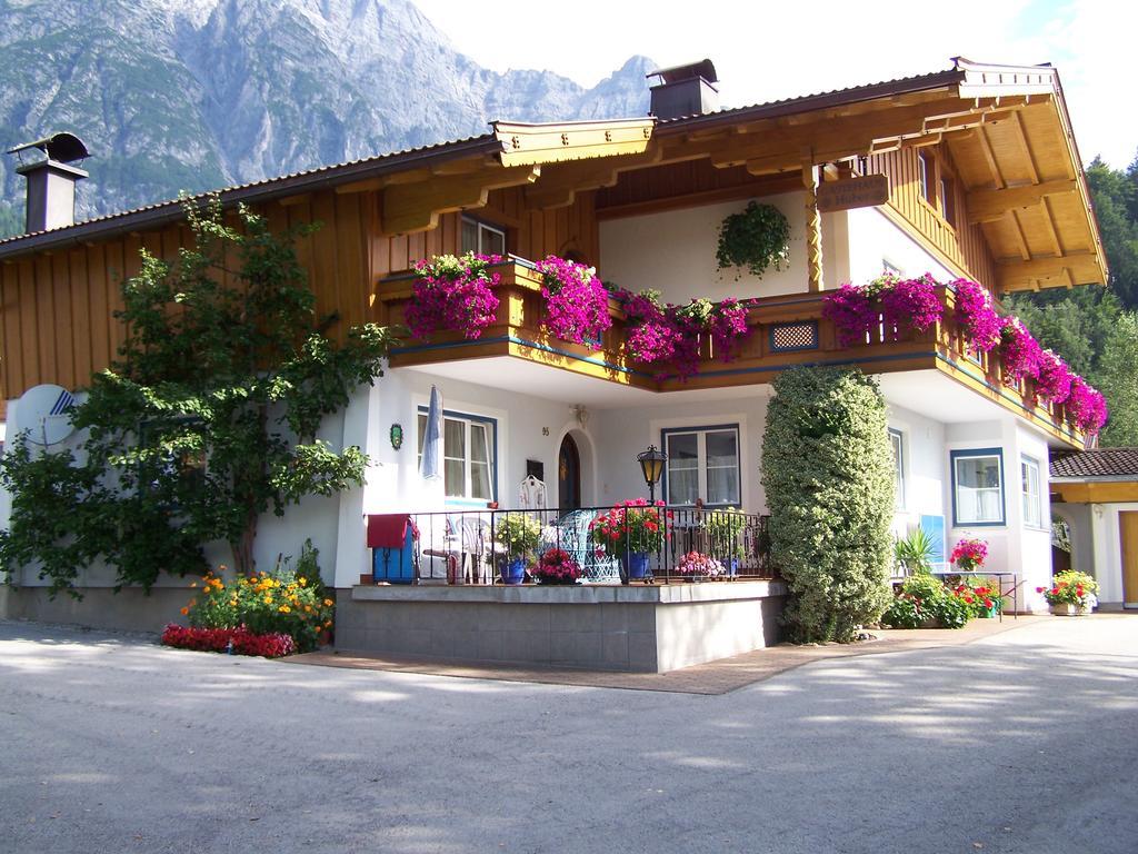 Gaestehaus Huber Leogang Exterior foto